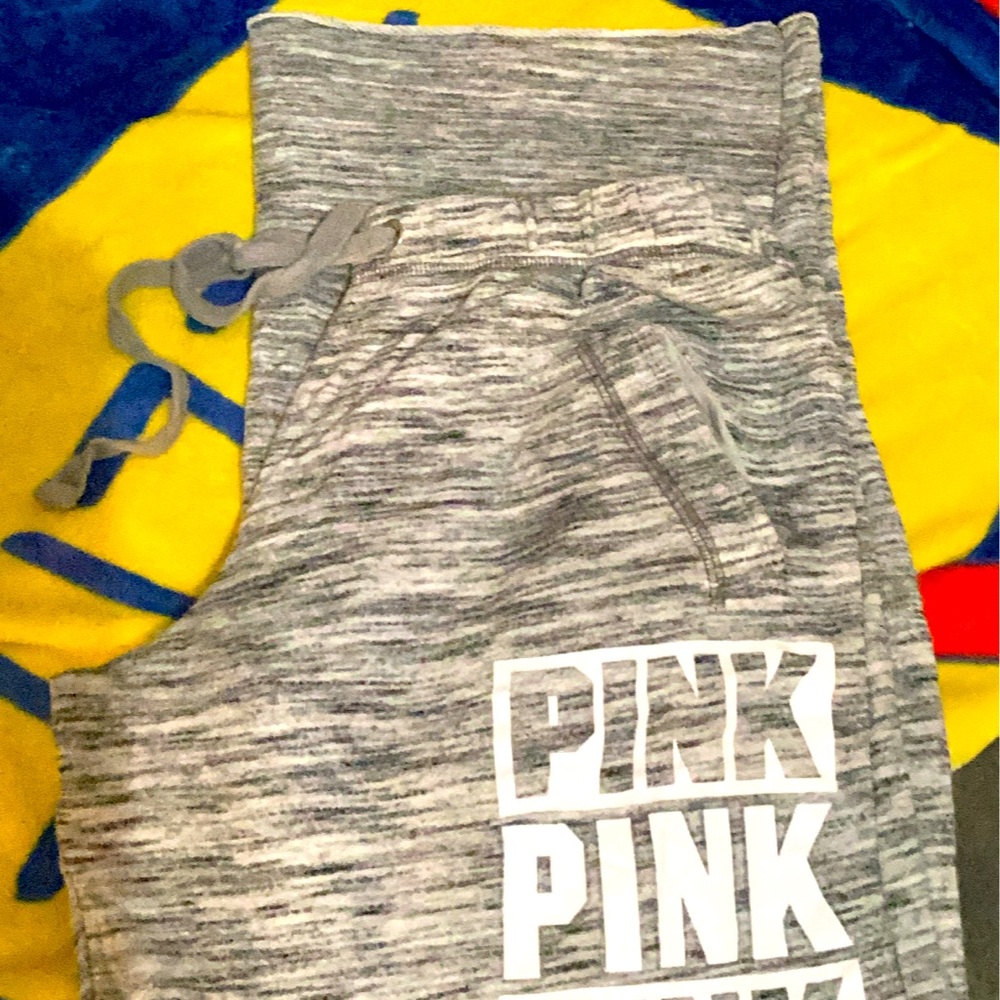 Victoria Secret flare PINK
